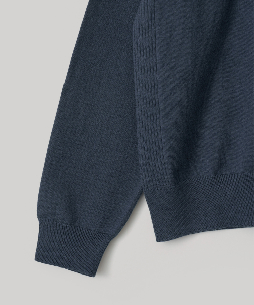 W. Whole Garment Crew-Neck Knit (Indigo Blue)