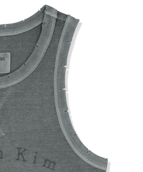 DISTRESSED SLEEVELESS LOGO TOP IN LIGHT GREY
