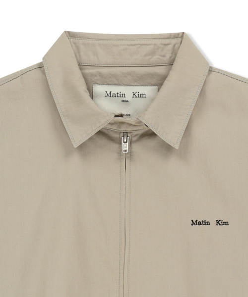 SMALL LOGO COTTON ZIP UP JUMPER IN LIGHT BEIGE