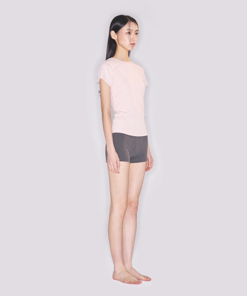 ESSENTIAL TEE