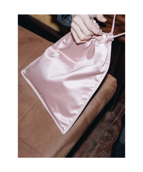 Aperture Nylon Pouch Pink (TA62D4A02X)