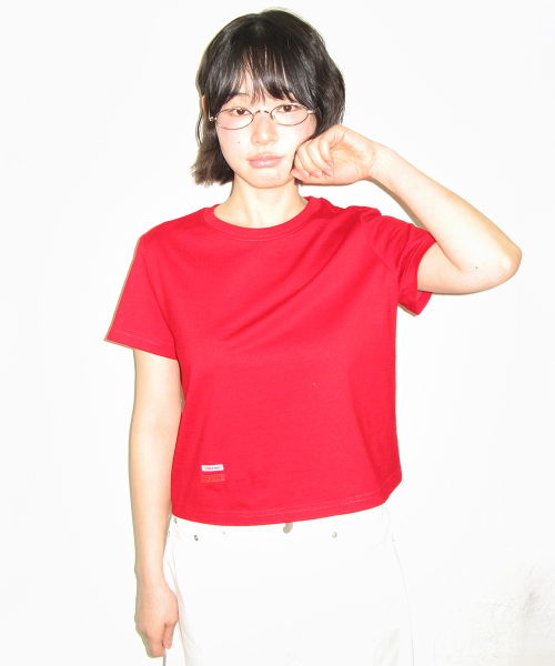 MINI LABEL CROP SHORT SLEEVE RED