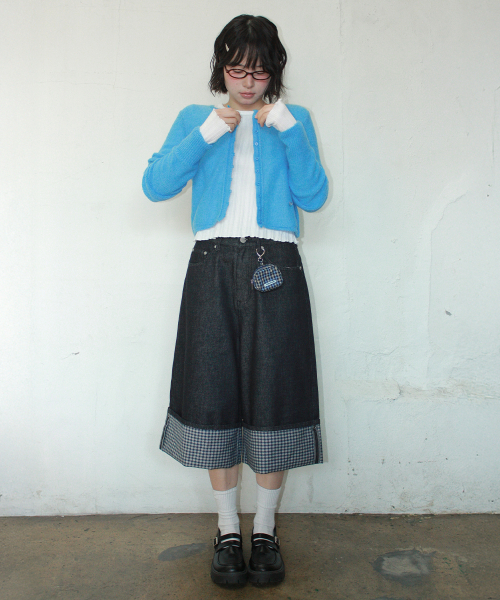 ROLLED EDGE CROP KNIT CARDIGAN BLUE