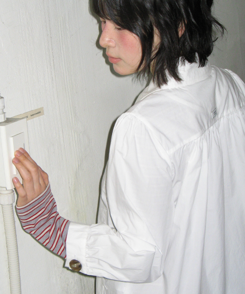 DOUBLE BUTTON PUFF SLEEVE JACKET WHITE