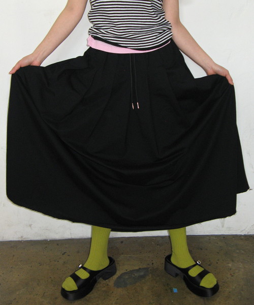 SWEAT PLEATS LONG SKIRT BLACK