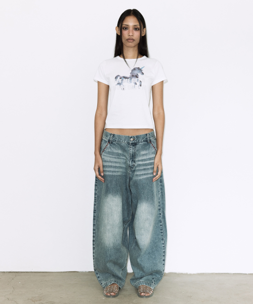SHADOW UNICORN TEE (WHITE) F26QB057