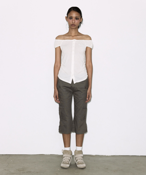 SOFT BUTTON OFF-SHOULDER TOP (IVORY) F26QB124