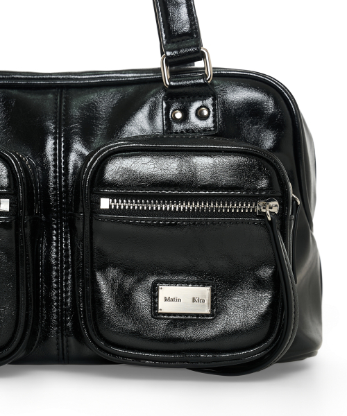 DOUBLE POCKET BRICK SHOULDER BAG IN BLACK
