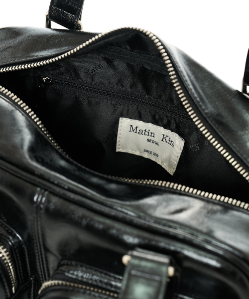 DOUBLE POCKET BRICK SHOULDER BAG IN BLACK