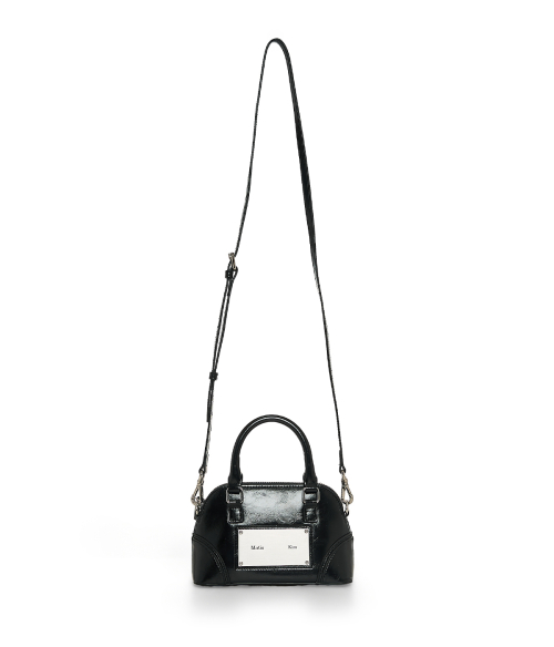 CURVE ZIP MINI BAG IN BLACK
