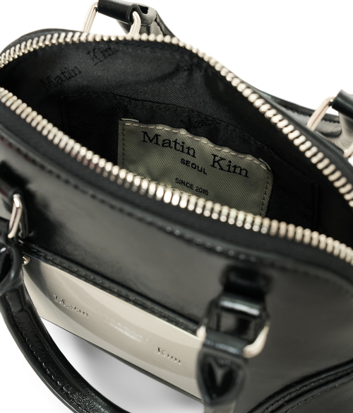 CURVE ZIP MINI BAG IN BLACK