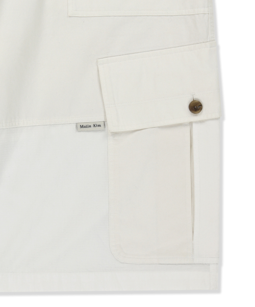 PATCHWORK CARGO BERMUDA PANTS FOR MEN IN WHITE