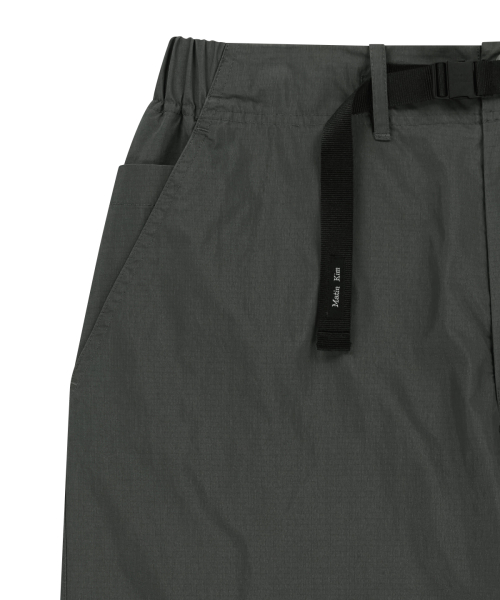 STRAP BELTED PANTS FOR MEN IN CHARCOAL
