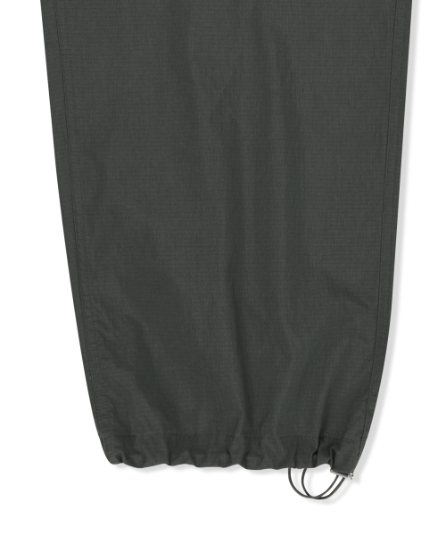 STRAP BELTED PANTS FOR MEN IN CHARCOAL