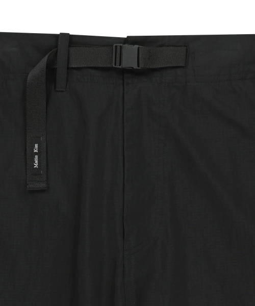STRAP BELTED PANTS FOR MEN IN BLACK