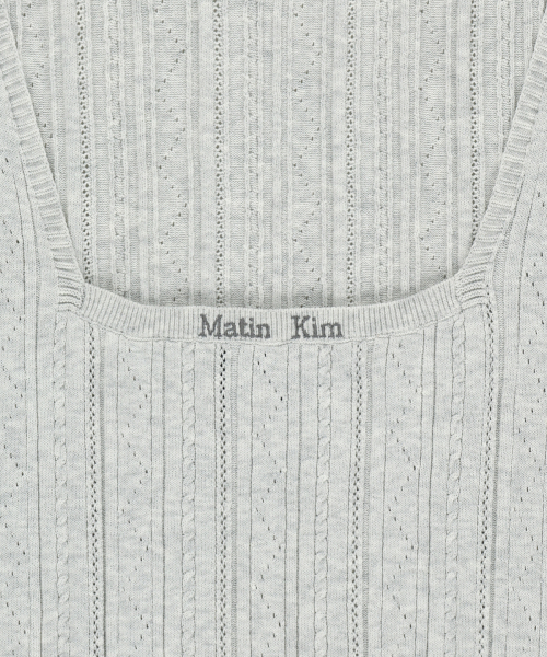 OPEN BACK RIBBED KNIT DRESS IN LIGHT GREY