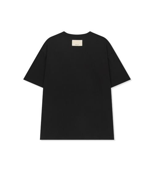 MATIN KIM CIRCLE LOGO TOP FOR MEN IN BLACK