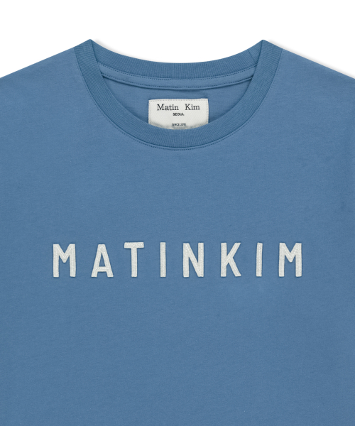 APPLIQUE FELT LOGO TOP IN BLUE