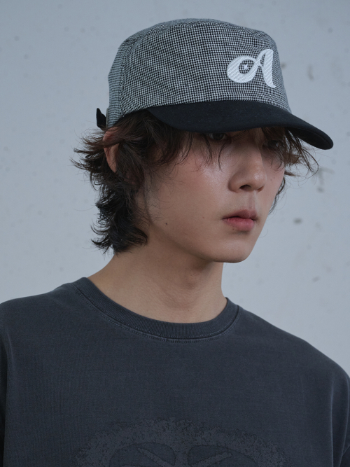 Two Tone Houndstooth Pillbox Cap (Black)