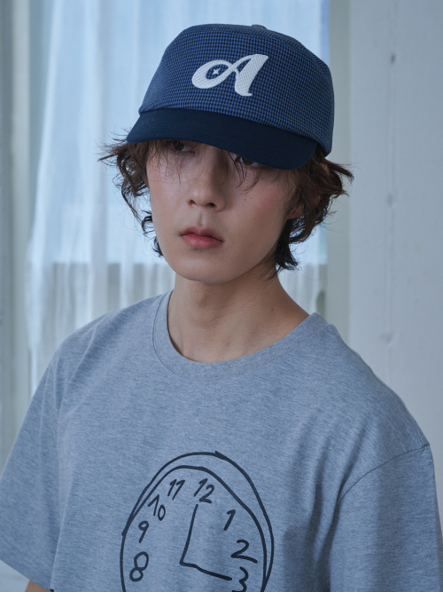 Two Tone Houndstooth Pillbox Cap (Navy)