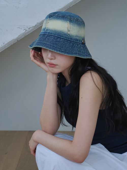 Vintage Bleaching Denim Bucket Hat (Dark Blue Denim)