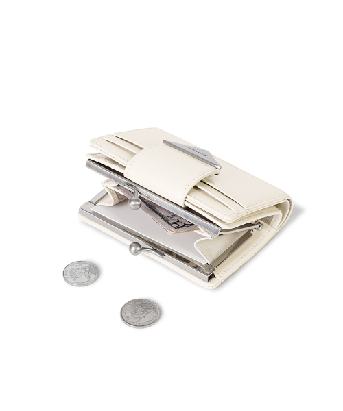 CRINKLE TRIANGLE FRAME BRIDGE WALLET - VANILLA