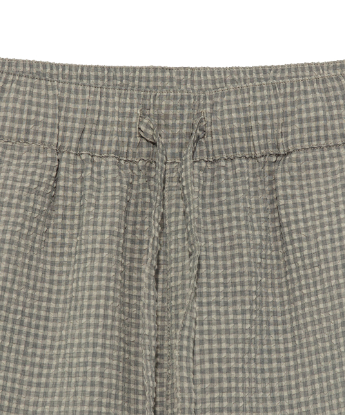 TCM mini logo relaxed half pants (khaki)