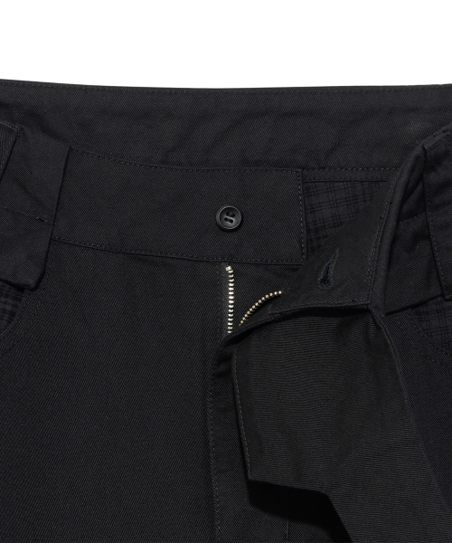 TCM belted check panel pants (black)
