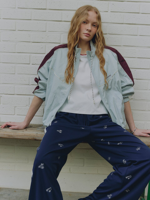 Flower Embroided Track Pants MU2633PT303M