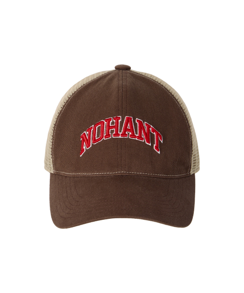 ARCH LOGO TRUCKER CAP BROWN