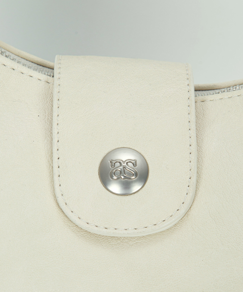 MOTE STUD BAG / IVORY