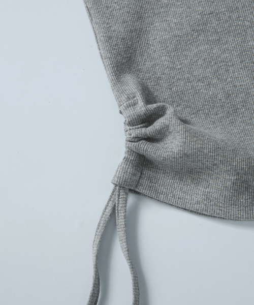 LAYER SHIRRING SLEEVELESS / GRAY
