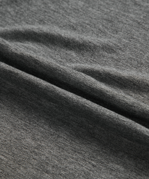 HUSH HIGH-NECK SLEEVELESS / GRAY