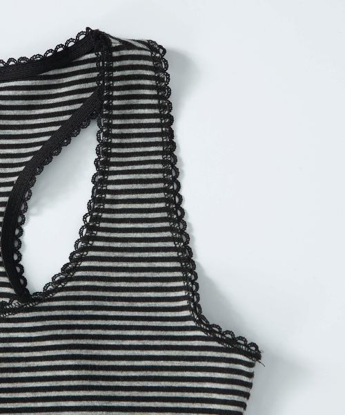 RIPPLE STRIPE SLEEVELESS / BLACK