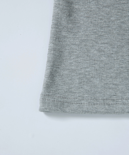 STILL SLEEVELESS / GRAY