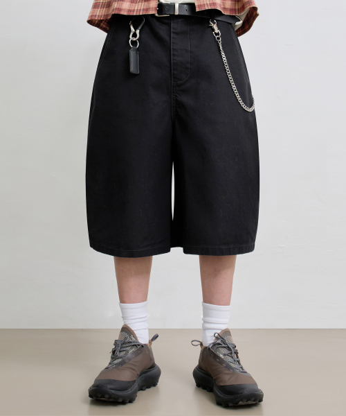 © EVERYONE’S CURVED CHINO PANTS_HALF 4 COLOR