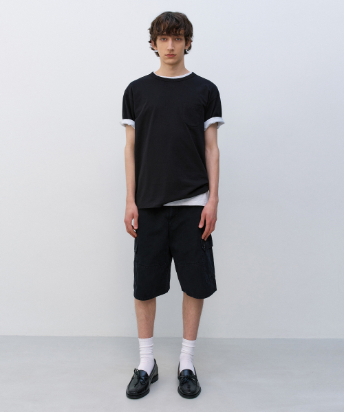 Scoop Neck Pocket Short Sleeve BLACK