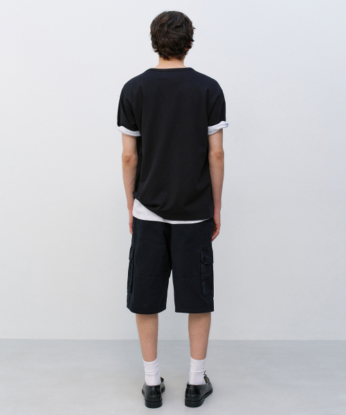 Scoop Neck Pocket Short Sleeve BLACK