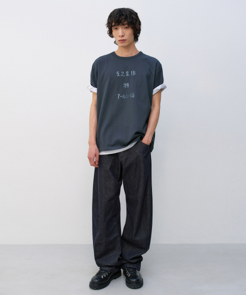 Stencil Graphic T-Shirt CHARCOAL