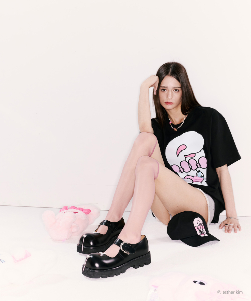 ESTHER BUNNY X AS IF CALIE BUNNY GRAPHIC OVERSIZED T-SHIRT BLACK