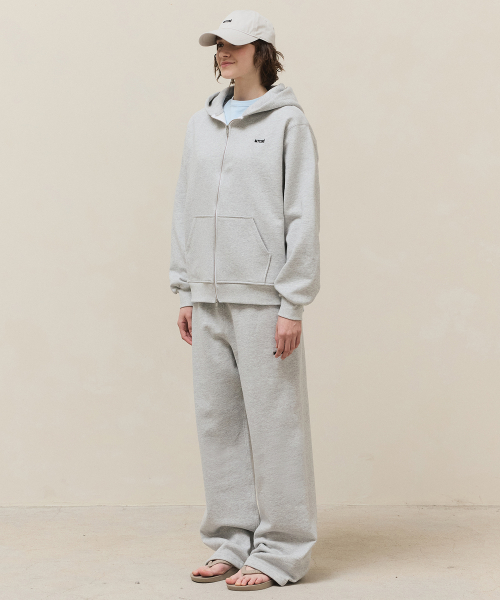 Basic Straight Sweatpants / Gray