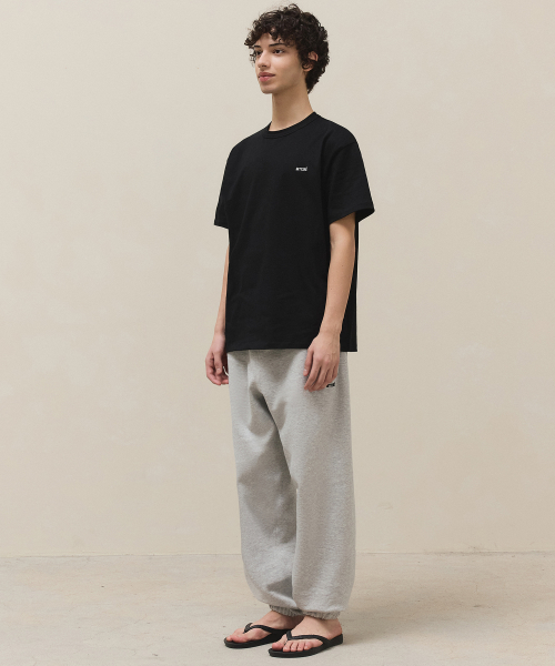 Basic Logo T-shirt / Black