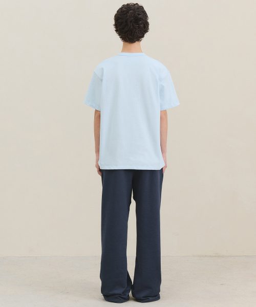 Essence T-shirt / Sky Blue