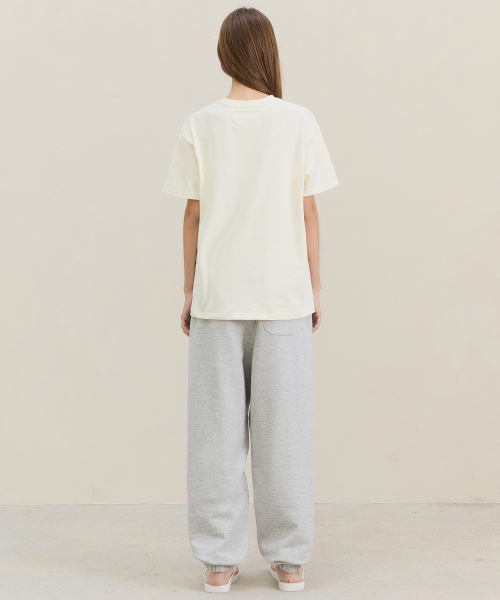 Essence T-shirt / Light Yellow