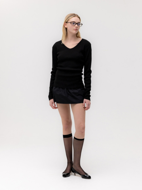 G CLASSIC RIB V-NECK KNIT (BLACK)