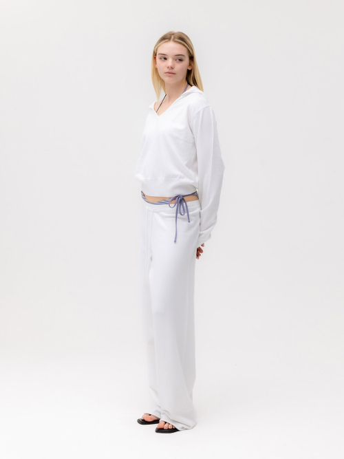 G HUG V-NECK KNIT HOODIE (WHITE)