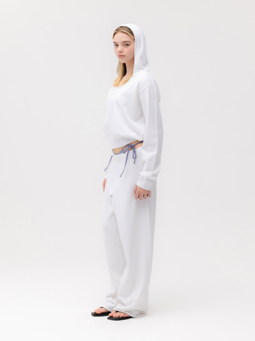 G HUG V-NECK KNIT HOODIE (WHITE)