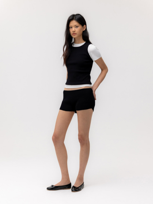 G REST KNIT SLEEVELESS (BLACK)