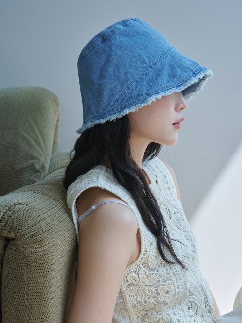 Frayed Hem Moon Bucket Hat (Light Blue Denim)
