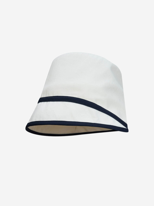 Contrast Line Moon Bucket Hat (Ivory)